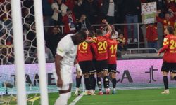 Göztepe Kasımpaşa'ya gol oldu yağdı: 5-0