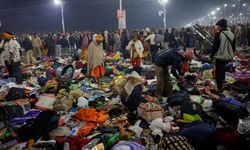 Hindistan’ın en büyük festivali Kumbh Mela'da felaket! 15 ölü