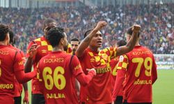 Göztepe ilk yarıda Kasımpaşa'ya 3 attı 1'i sayıldı