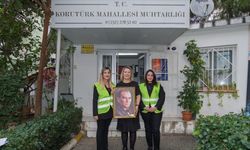 İzmirli muhtarlara yeni yılda Cemil Tugay'dan anlamlı jest