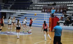 Turgutlu Kadın Voleybol Takımı, 2024-2025 sezonunu gururla tamamladı