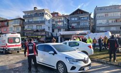 Zonguldak’ta iki araç çarpıştı: 2 yaralı