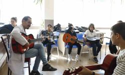 Aydın Büyükşehir Belediyesi’nden çocuklara sanat desteği