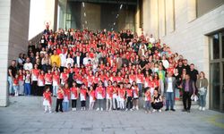 Dikili’de voleybol kursuna çocuklardan yoğun ilgi