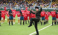 Aliağa Atatürk Stadı 19 Mayıs’a hazır!