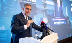 Başkan Tugay: “Yapay Zeka Strateji Belgesi hazırlıyoruz”