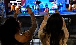 Bornova Gençlik Festivali Seksendört konseriyle final yapacak