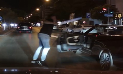 İzmir Karşıyaka’da trafikte kavga | Tartışma büyüdü, döner bıçağı çıktı