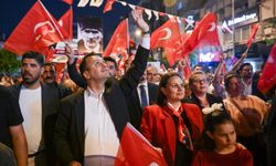 Bornova Gençlik Festivali kortej ve konserle final yaptı