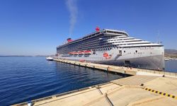 Dev kruvaziyer Bodrum'da: 2 bin 556 yolcuyla geldi
