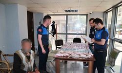 Dilencinin üzerinden 20 bin TL çıktı, zabıta bile şaştı kaldı