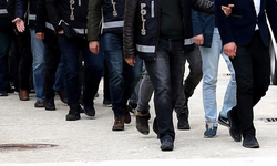 İzmir dâhil 21 ilde siber suç operasyonu: 22,8 milyon değerinde araca el kondu