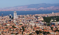 İzmir’de barınma krizi derinleşiyor: Yeni bir kentleşme hikâyesine ihtiyaç var