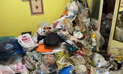 Bornova’da çöp eve temizlik operasyonu