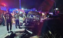 İzmir’de iki ayrı trafik kazası: Bir ölü, 15 yaralı