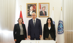 EÜ Geliştirdi: Mahremiyet Sağlayan Muayene Giysisi