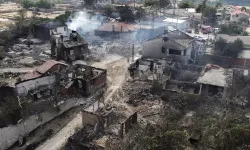 200 yıllık ev ve 2 ton yağ alevlere teslim oldu