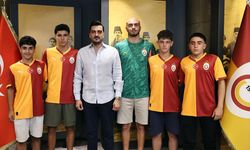 Galatasaray Futbol Akademisi’nde imza töreni
