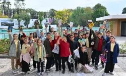 Fuar, genç ziyaretçilerle renkleniyor