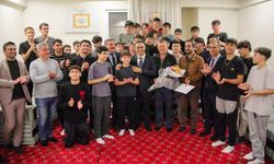 Ömer Yahşi Şehit Prof. Dr. İlhan Varank Anadolu İmam Hatip Lisesi Pansiyonunu ziyaret etti