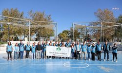 Buca Belediyesi ile İzmir Doğaseverler gönüllülerinden park temizliği