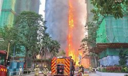 Hong Kong’da 31 katlı gökdelende yangın