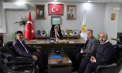 Kütahya Belediye Başkanı Kahveci'den Ak Parti İl Başkanlığı'na ziyaret