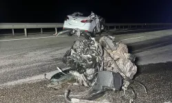 Aracın motoru fırladı: Manisa'da trafik kazası can aldı