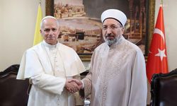Papa 14. Leo, Diyanet İşleri Başkanı Şafi Arpaguş ile görüştü
