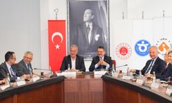 Geleceğin hukukçuları için büyük adım: İzmir’de adalet ve akademi iş birliği