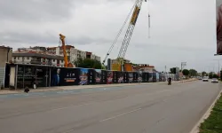 AK Parti İzmir’in yeni kalesi yükseliyor! İl Başkanı Saygılı, yerinde inceledi