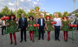 “Bir ve bütünüz, gençler bu ülkenin emaneti”