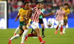 Paraguay ve Avustralya son 32 turuna yükseldi