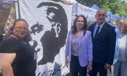 Manisa’da 7 bin 600 motifli Atatürk portresi sergiye damga vurdu