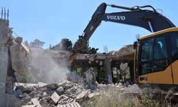 Bodrum’da 45 kaçak yapı yıkıldı