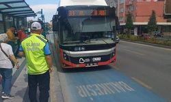 Büyükşehir ekipleri güvenli ve konforlu ulaşım için sahada