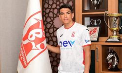 Balıkesirspor’da Akın Akman imzayı attı