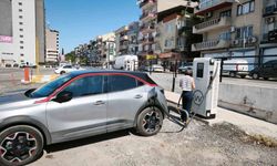 Efeler Belediyesi’nin elektrikli araç şarj istasyonları hizmette
