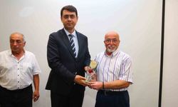 Uşak’ta kan bağışçılarına plaket taktim edildi