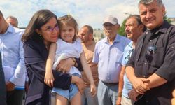 Uşak Belediye Başkan Vekili Özkan Sarayaltı Durağı’nda şoför esnafıyla buluştu