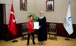 MCBÜ’lü milli karateciden Balkan ikinciliği