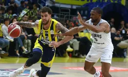 Fenerbahçe Beko'dan derbide farklı galibiyet! Final serisinde denge sağlandı
