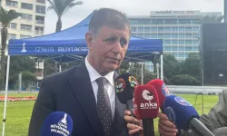 Cemil Tugay İzmir tarihinde bir ilk oldu