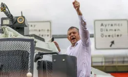 ÖZGÜR ÖZEL YENİ PARTİ İDDİASI YÜRÜYÜŞ KULİSLERDE