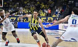 Fenerbahçe Beko'dan bir geri dönüş daha! Anadolu Efes'i yine son nefeste devirdi