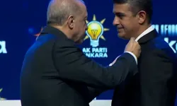 Haymana Belediye Başkanı Levent Koç, AK Parti'ye geçti! Rozetini Cumhurbaşkanı Erdoğan taktı