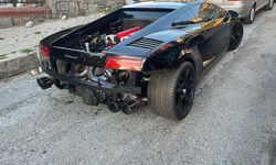 Test sürüşünde lüks otomobille cipe çarpıp kaçtı