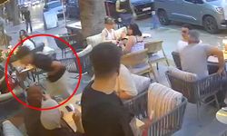 Bıçaklanarak öldürülen 15 yaşındaki Erdem, yaralı halde kafeye böyle sığınmış