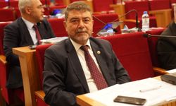 AK Partili Atmaca’dan üst geçit ihalesine tepki