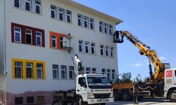 Turgutlu’da okullar ve parklar yeni döneme hazırlanıyor